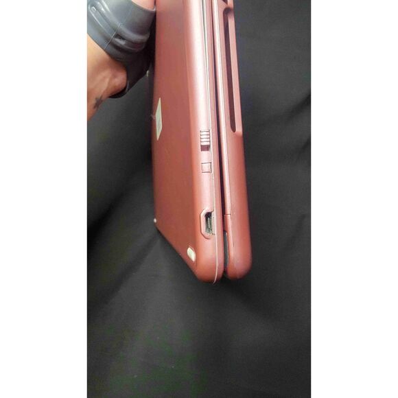 GeneralKeys Metallic Light Pink Detachable Wireless Tablet Keyboard - Picture 5 of 6